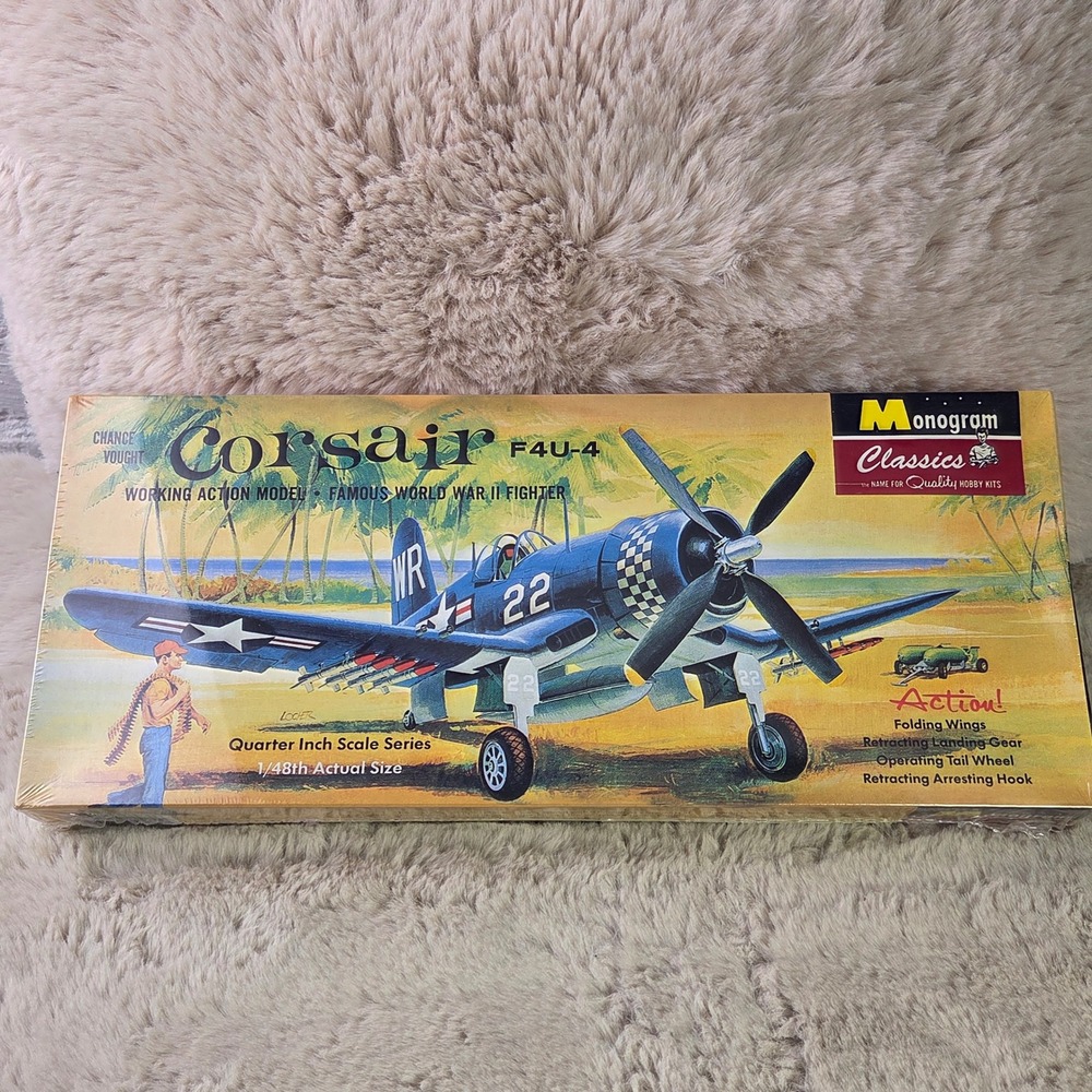 Monogram Classics F4U-4 Corsair 1/48 Scale Model Kit 85-0082 WWII Fighter New